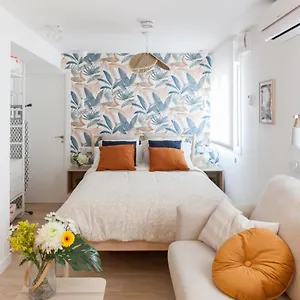 Cozy Living Apartment